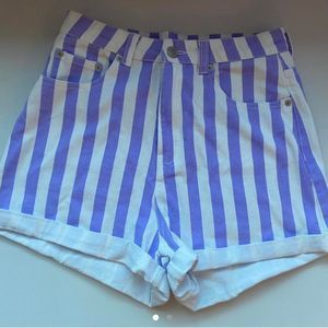 Highwasted jean shorts